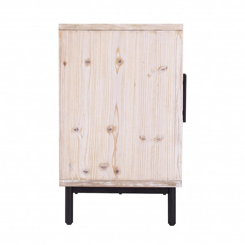 Modern Farmhouse Rustikaler Akzentschrank