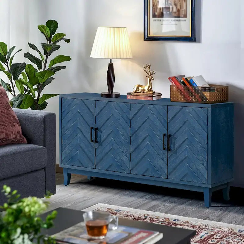 Akzentschrank mit 4 Holztüren