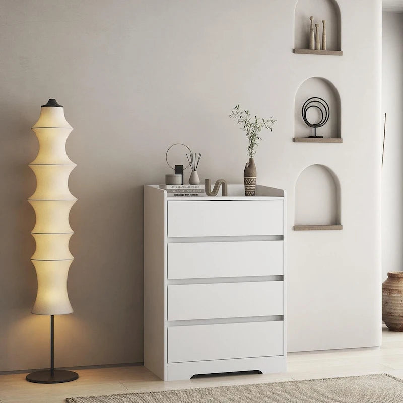 Moderne Holzkommode mit stabilem Rahmen